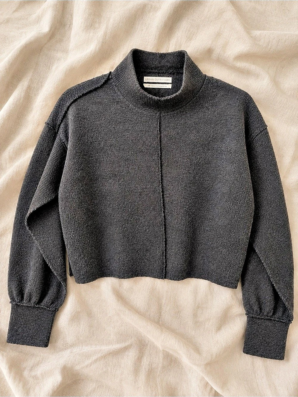 Urban Outfitters Charcoal Mock Neck Cropped Sweater | Size S